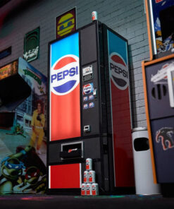 Alternative view of Official Quarter Arcade Pepsi 5 Port USB Hub / Charging Hub